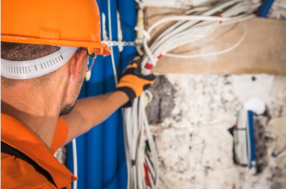 How Do Commercial Electricians Keep Telford Businesses Running Smoothly?