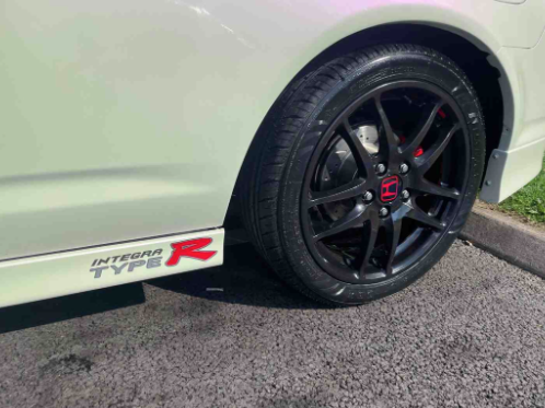 Vehicle Resprays Telford: Bringing New Life to Your Car with Craftsmanship